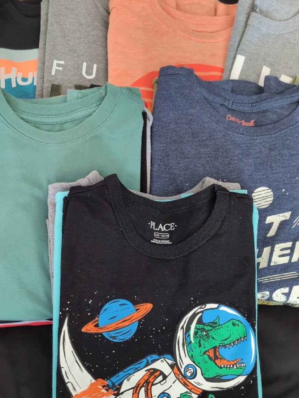 Mixed Boy's Tee Pack - Multi-Color Casual Shirts 15 Piece. - Picture 7 of 7